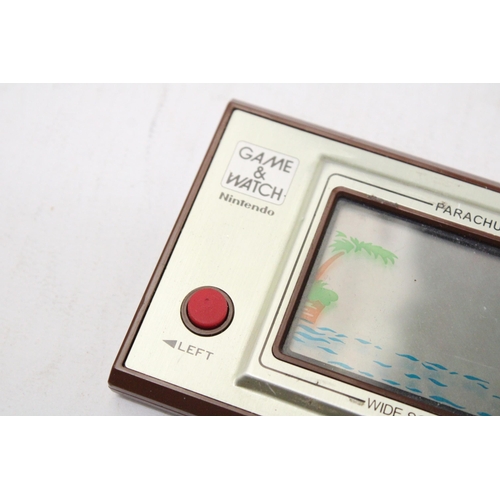 342 - A VINTAGE NINTENDO GAME AND WATCH PARACHUTE GAME, NO BOX.  VENDOR STATES IN WORKING ORDER, NO WARRAN... 