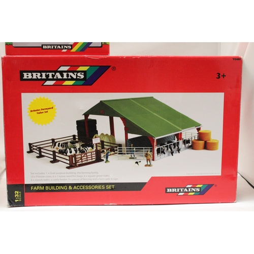 418 - A BRITAINS 1:32 SCALE FARM BUILDINGS AND ACCESSORIES SET PLUS A MILKING PARLOUR - BOTH AS NEW IN BOX... 