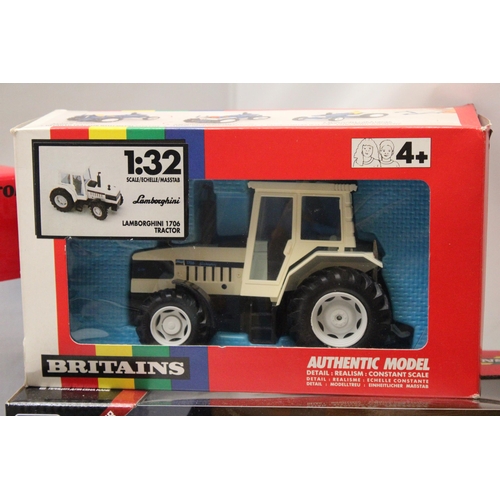 419 - THREE BRITAINS 1:32 SCALE MODELS TO INCLUDE A FARM BUILDING AND ACCESSORIES SET, A LAMBORGHINI 1706 ... 