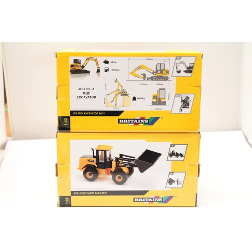 424 - TWO BRITAINS 1:32 SCALE MODELS TO INCLUDE A JCB 416S FARM MASTER AND A JCB MIDI EXCAVATOR 86C-1 - BO... 