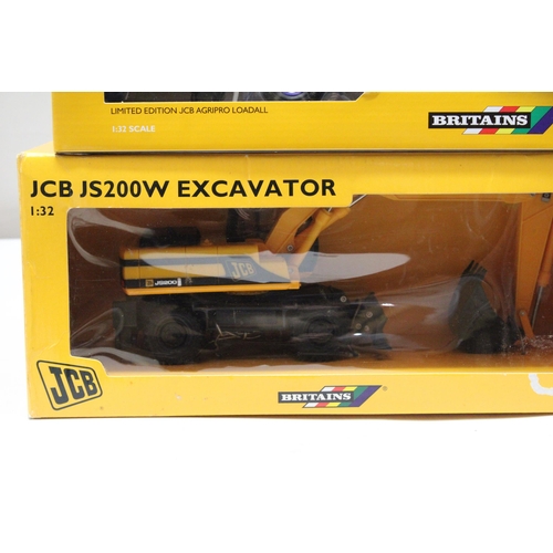 427 - TWO BRITAINS 1:32 SCALE MODELS TO INCLUDE A JCB JS200W EXCAVATOR AND A JCB LIMITED EDITION AGRIPRO L... 