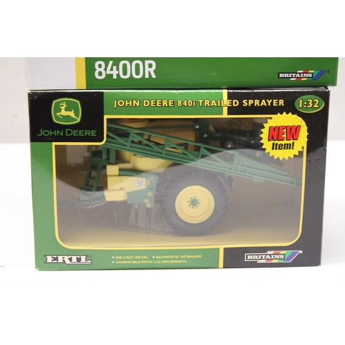 432 - TWO BRITAINS 1:32 SCALE MODELS TO INCLUDE A JOHN DEERE 8400R AND A JOHN DEERE 840i TRAILED SPRAYER -... 