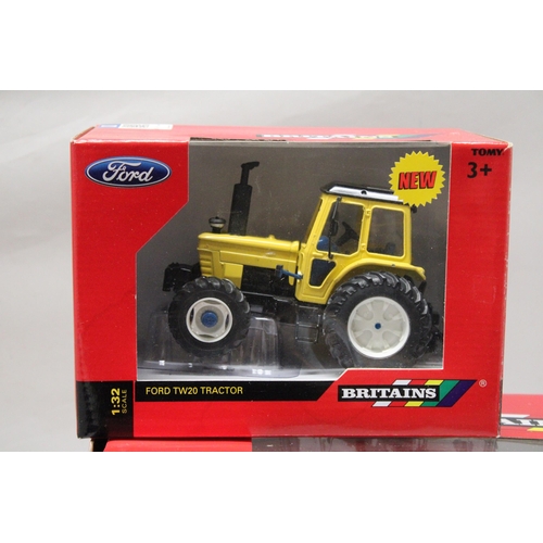 454 - TWO BRITAINS 1:32 SCALE MODELS TO INCLUDE A CASE IH 600 4WD STEIGER QUADTRAC AND A FORD TW20 TRACTOR... 