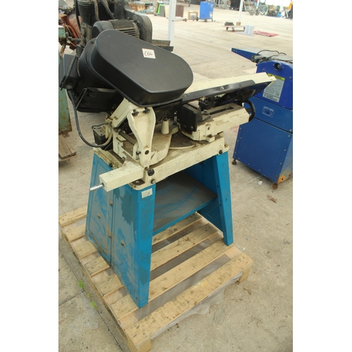 118 - AXMINSTER METAL BAND SAW  NO VAT