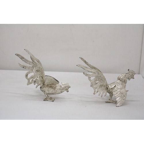 105 - A PAIR OF ITALIAN SILVER PLATED FIGHTING COCKERELS