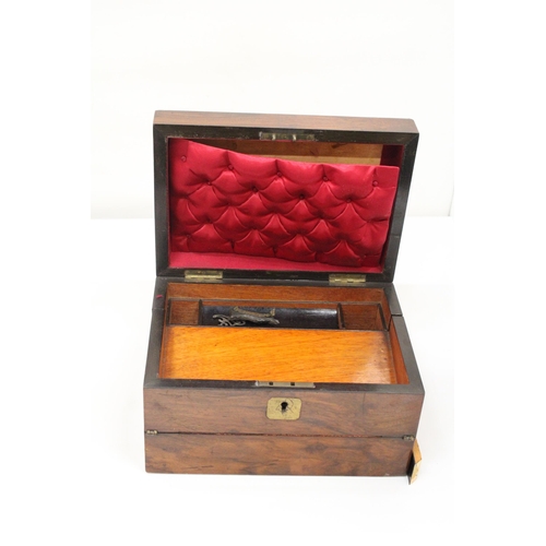 106 - A WOODEN WRITING BOX / WRITING SLOPE WITH RED LINING