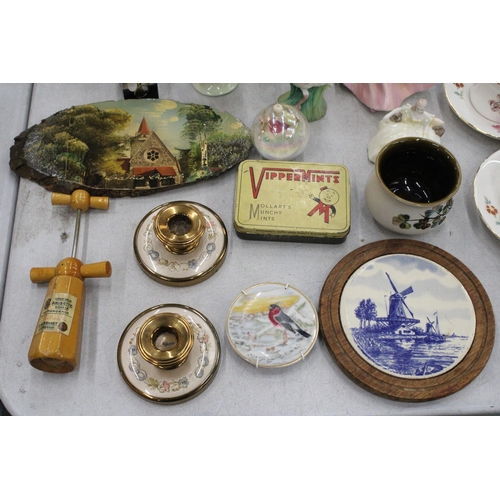 111 - A MIXED LOT OF COLLECTABLES TO INCLUDE TWO COALPORT FIGURINES, A AYNSLEY VASE, DENBY SUGAR BOWL, A P... 