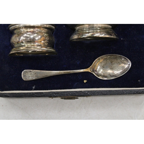 2 - A HALLMARKED BIRMINGHAM SILVER CHRISTENING SET ENGRAVED IN ORIGINAL BOX - WEIGHT 104.33 G