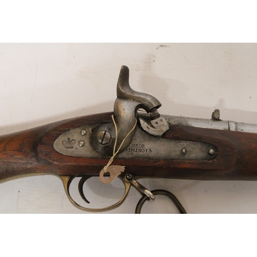 33 - AN AFGHAN-INDIAN CIRCA 1850 3 BANDED ENFIELD PERCUSSION RIFLE