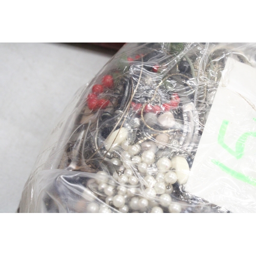 35 - A 15 KG BAG OF VINTAGE COSTUME JEWELLERY