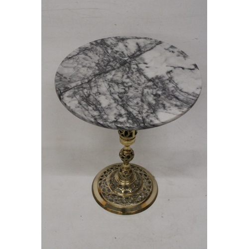 46 - A MARBLE TOP WITH BRASS STAND SIDE TABLE