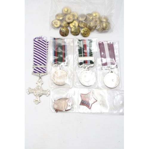 48 - A QUANTITY OF MEDALS TO INCLUDE A DISTINGUISHED FLYING CROSS, A 1965 PAKISTAN WAR MEDAL, LONG SERVIC... 