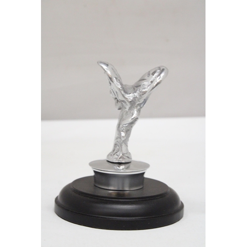 154 - A CHROME MODEL OF 'FLYING LADY' ON A STAND, HEIGHT 14CM