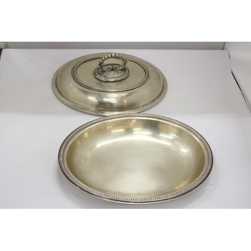 186 - A SILVER PLATED LIDDED SERVING DISH