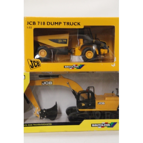 468 - TWO BRITAINS JCB 1:32 SCALE MODELS TO INCLUDE A JS330 TRACKED EXCAVATOR AND A 718 DUMP TRUCK - BOTH ... 