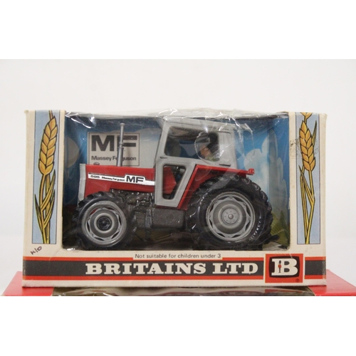 487 - TWO VINTAGE BRITAINS FARM MODELS TO INCLUDE A MASSEY FERGUSON 595, CAT. NO. 9522 AND A MASSEY FERGUS... 