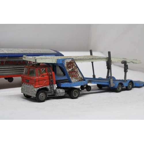 278 - TWO CORGI MAJOR TOYS TO INCLUDE, A FORD 'EXPRESS SERVICE' ARCTIC WAGON AND A FORD CAR TRANSPORTER