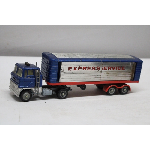 278 - TWO CORGI MAJOR TOYS TO INCLUDE, A FORD 'EXPRESS SERVICE' ARCTIC WAGON AND A FORD CAR TRANSPORTER