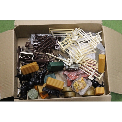 533 - A QUANTITY OF BRITAINS AND SIKU 1:32 SCALE FARMYARD MODELS AND ACCESSORIES TO INCLUDE A BUILDING, TR... 