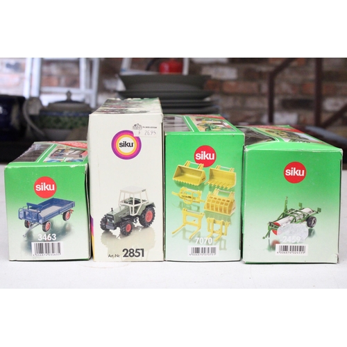 211 - FOUR SIKU 1:32 SCALE FARM MODELS TO INCLUDE A FENDT FARMER 308 LS, AN ACCESSORY SET FOR FRONT LOADER... 