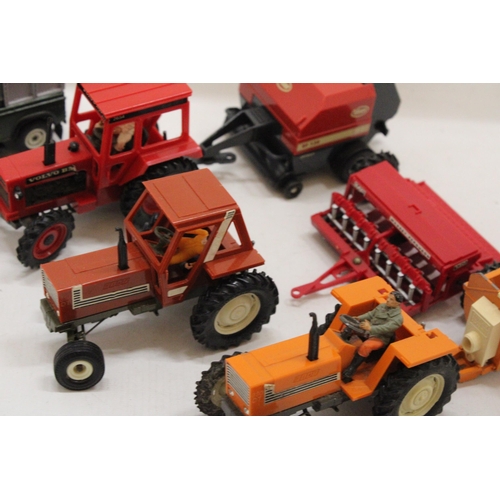 499 - SIX BRITAINS MODELS TO INCLUDE A VOLVO BM TRACTOR, A FIAT TRACTOR, A AND ROVER, A MASSEY FERGUSON SE... 