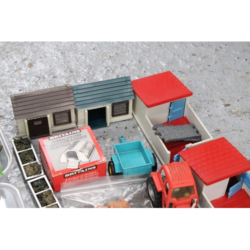 521 - A QUANTITY OF VINTAGE BRITAINS SMALL FARMYARD MODELS AND ACCESSORIES TO INCLUDE BUILDINGS, A MASSEY ... 