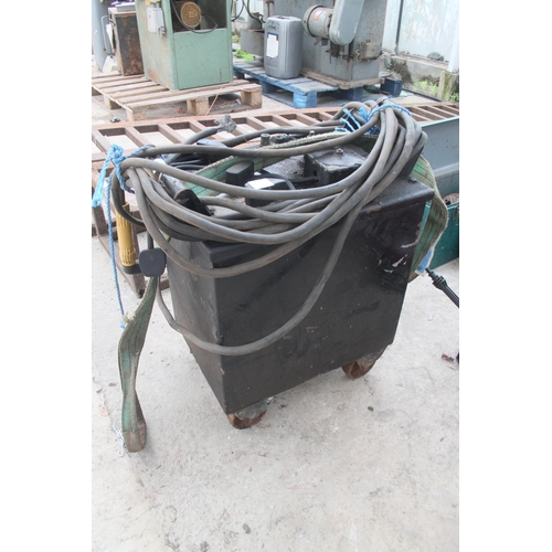 101A - ELECTRIC WELDER W O NO VAT