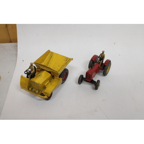 593 - FOUR VINTAGE DINKY TOYS TO INCLUDE A MUIR-HILL DUMPER, AMASSEY-HARRIS TRACTOR, A ROYAL MAIL VAN AND ... 