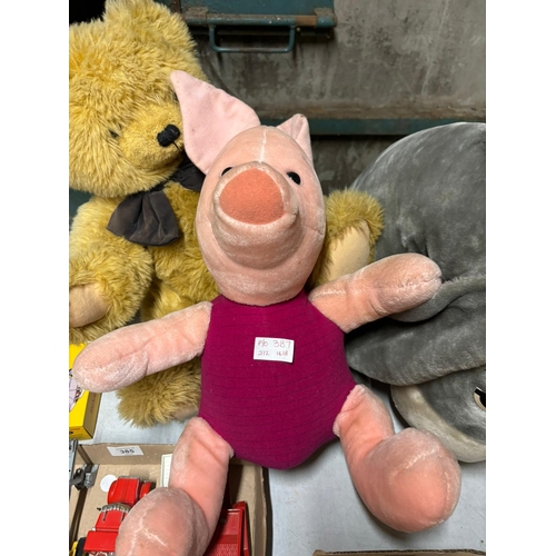 387 - THREE LARGE SOFT TOYS TO INCLUDE A DISNEY STORES EEYORE AND PIGLET PLUS A TEDDY BEAR