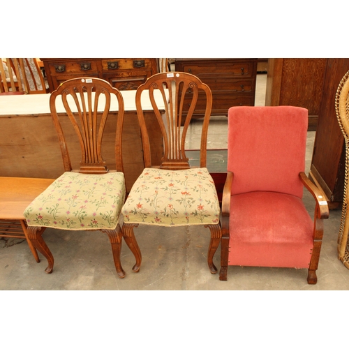 2873 - A MID 20TH CENTURY BEECH FRAMED FIRESIDE CHAIR