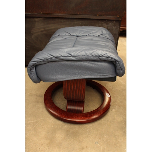 2881 - A STRESSLESS EKORNES STOOL