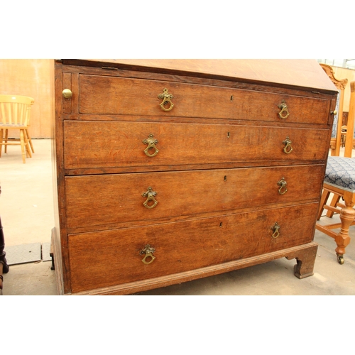 2903 - AN OAK GEORGE III BUREAU WITH FITTED INTERIOR, FOUR GRADUATED DRAWERS AND BRACKET FEET, 42.5