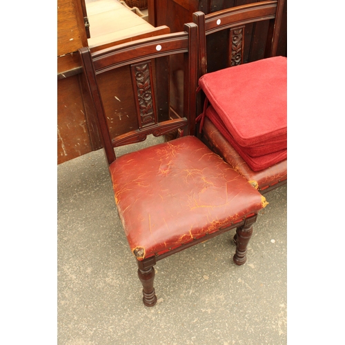 2929 - A SET OF SIX LATE VICTORIAN MAHOGANY PARLOUR CHAIRS ON TURNED FRONT LEGS