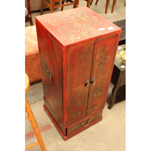 2941 - A MODERN ORIENTAL RETRO CD CABINET WITH CHINOISERIE STYLE DECORATION