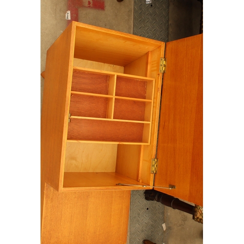 2943 - A RETRO VANSON SEWING BOX /TABLE WITH TWO DRAWERS.