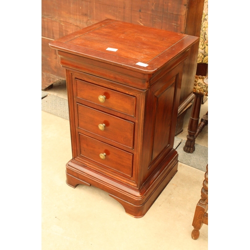 2945 - A MODERN CHERRY WOOD JOHN LEWIS CHEST OF THREE DRAWERS, 17.5