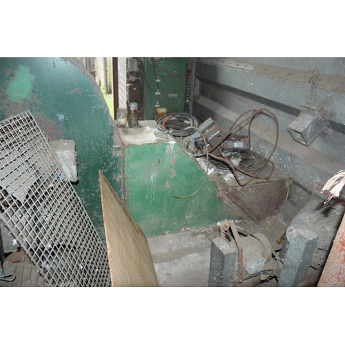 198 - GRAIN FAN WITH 3 PHASE ELECTRIC MOTOR  + VAT