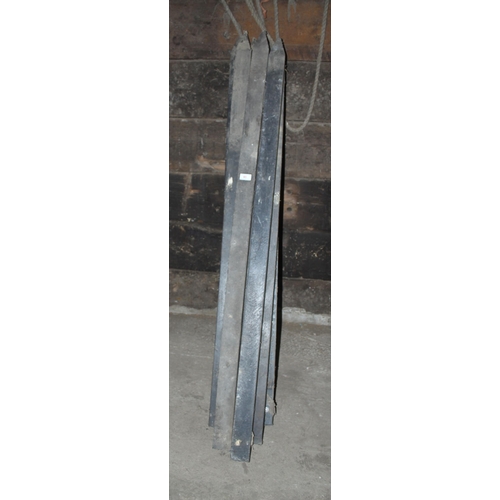 45 - 8 POSTS  + VAT