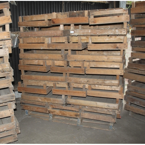 92 - PALLET OF SPRITTING BOXES NO NAME (60/65)  + VAT