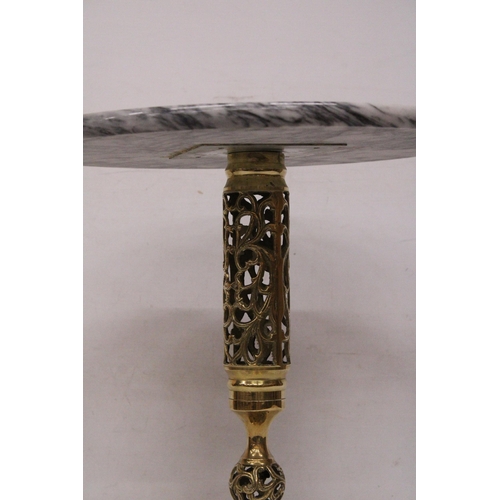 46 - A MARBLE TOP WITH BRASS STAND SIDE TABLE