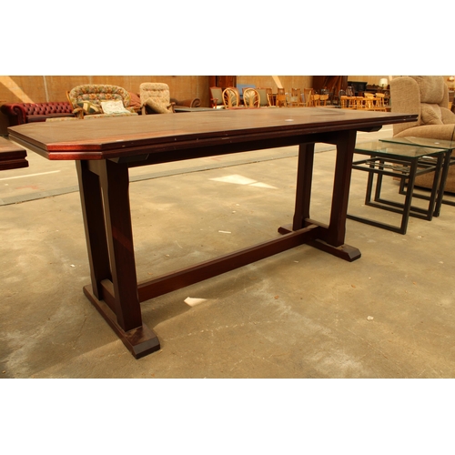 2793 - A MODERN PUB / RESTAURANT BOOTH TABLE, 72