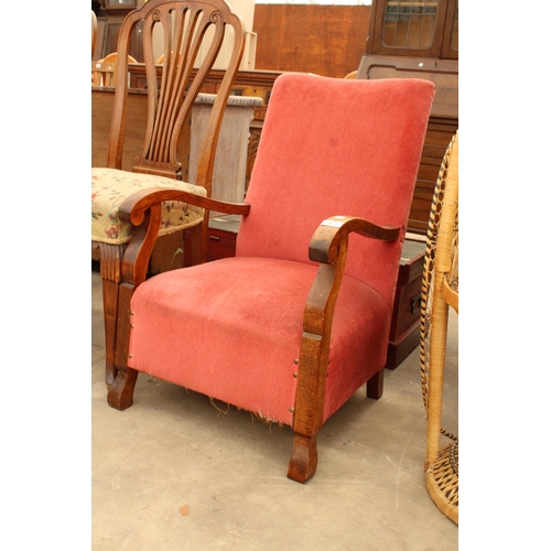 2873 - A MID 20TH CENTURY BEECH FRAMED FIRESIDE CHAIR