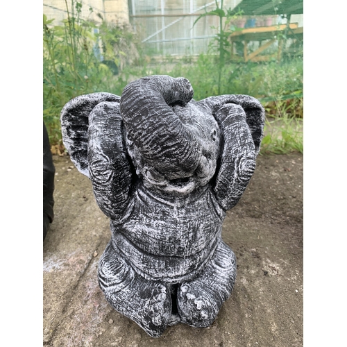 71 - ONE ELEPHANT CONCRETE GARDEN ORNAMENT APPROX 30CM IN HEIGHT PLUS VAT