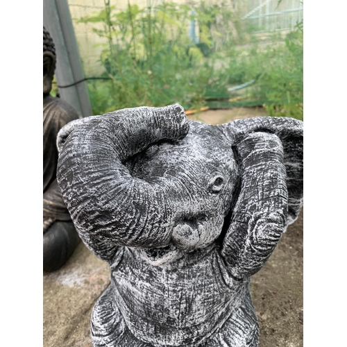 71 - ONE ELEPHANT CONCRETE GARDEN ORNAMENT APPROX 30CM IN HEIGHT PLUS VAT