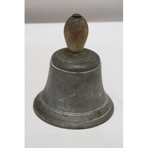 213 - A LARGE BRONZE/BRASS COUNTER BELL