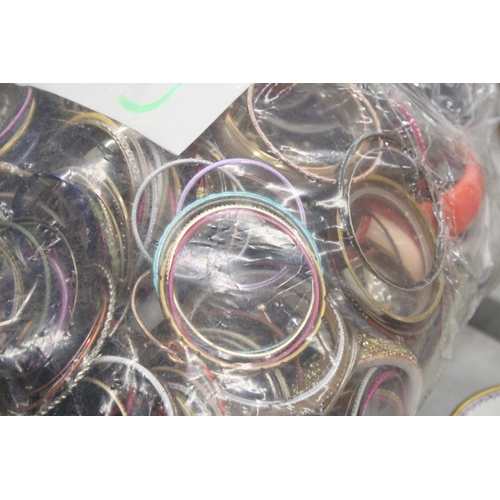 220 - AN 8KG BAG OF COSTUME JEWELLERY BRACELETS