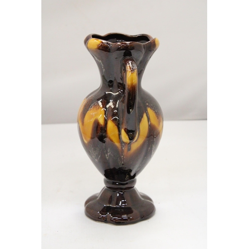 140 - A VINTAGE 1960'S VALLAURIS FRENCH STUDIO ART POTTERY AMPHERN VASE