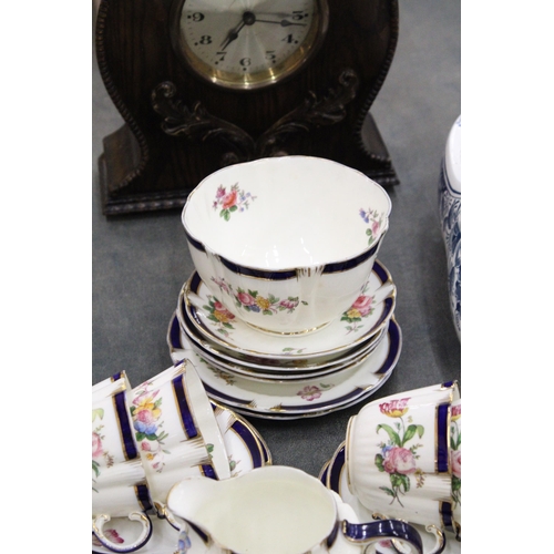 181 - A GEORGE JONES CRESCENT WARE TEA SET TO INCLUDE A CREAM JUG, SUGAR BOWL, CUPS, SAUCERS AND SIDE PLAT... 