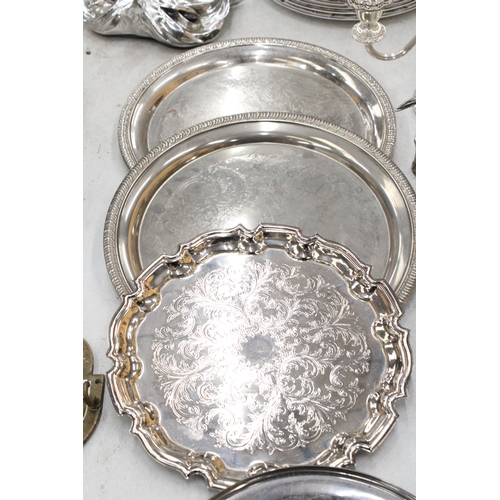 202 - A LARGE QUANTITY OF SILVER PLATED ITEMS TO INCLUDE TRAYS, CANDLEABRAS, TRINKET BOXES, ETC