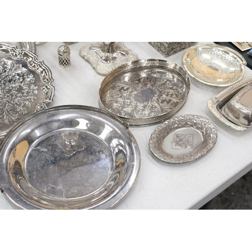 202 - A LARGE QUANTITY OF SILVER PLATED ITEMS TO INCLUDE TRAYS, CANDLEABRAS, TRINKET BOXES, ETC